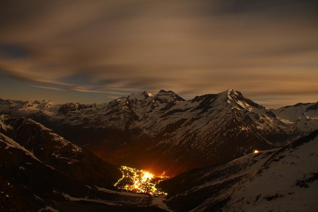 Hotel La Collina Saas Fee Exteriör bild