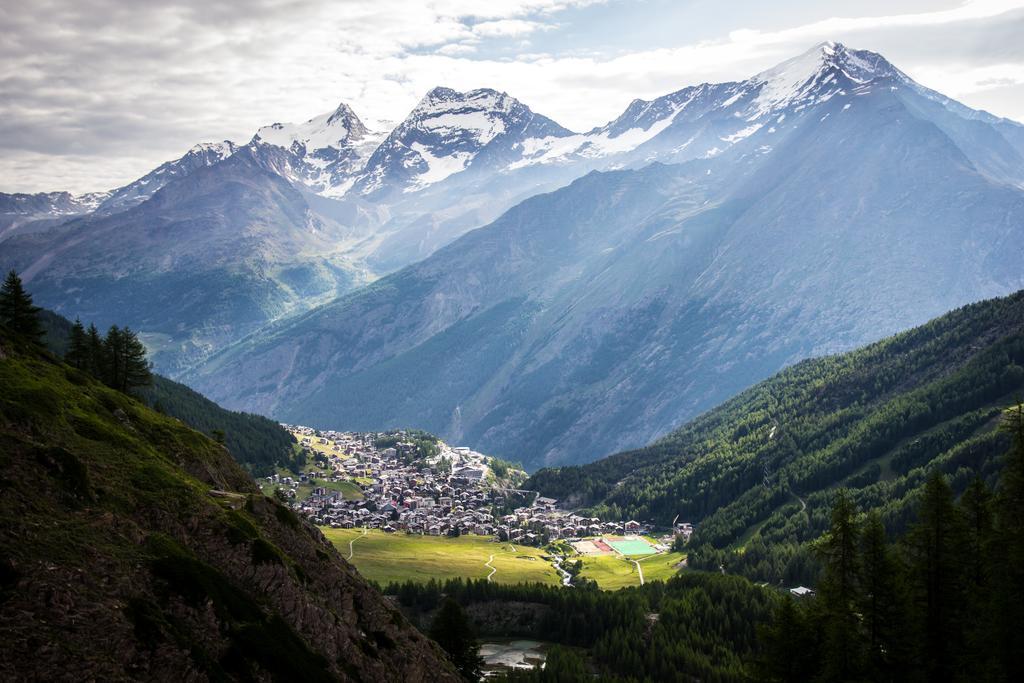 Hotel La Collina Saas Fee Exteriör bild