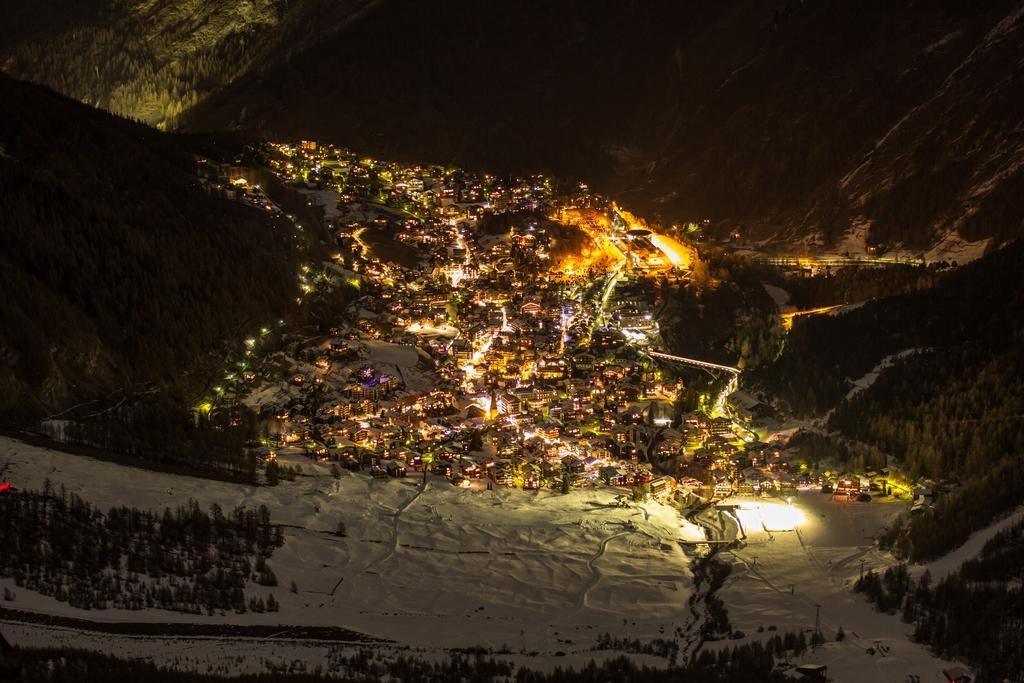 Hotel La Collina Saas Fee Exteriör bild